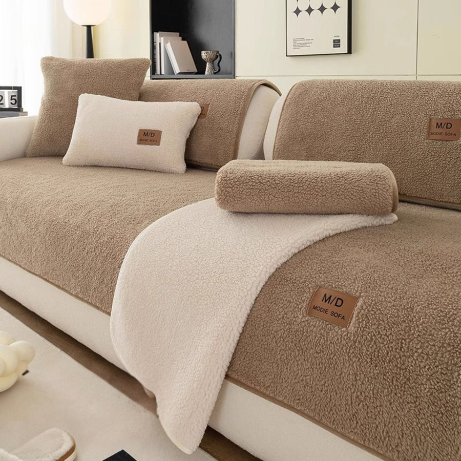 LuxeLamb™ Sofaüberzug | Weiches Lammfell-Design für Wärme und Eleganz