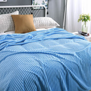 Samtige Fleece Decke - Komfort & Stil Für Jede Saison
