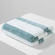 PineappleGrid™ Badetuch | Schnelltrocknend, Absorbierend, Perfektes Geschenk