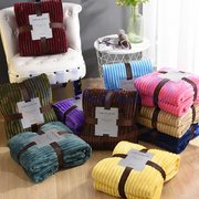 Samtige Fleece Decke - Komfort & Stil Für Jede Saison