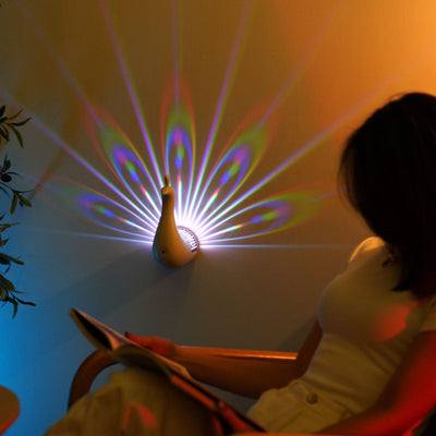 PeacockGlow™ Lampe | Bunt, Fernbedienung & Wandlicht