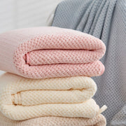 PineappleGrid™ Badetuch | Schnelltrocknend, Absorbierend, Perfektes Geschenk