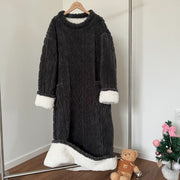 Snugglewear™ Deckenkleid | Weicher Fleece, mit Taschen & warm für den Winter