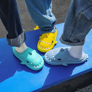 Winter Sharkies™ Hausschuhe | Extra Bequeme Hausschuhe für die Ganze Familie