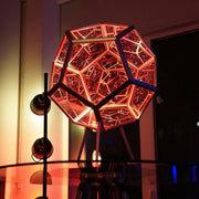 Infinity 3 Licht Sphere™ | Entdecke eine endlose Welt aus Licht und Illusion