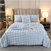 Fluffy Toskana Luxe: Warme Extra Dicke Winterdecken für Bett & Sofa