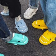 Winter Sharkies™ Hausschuhe | Extra Bequeme Hausschuhe für die Ganze Familie